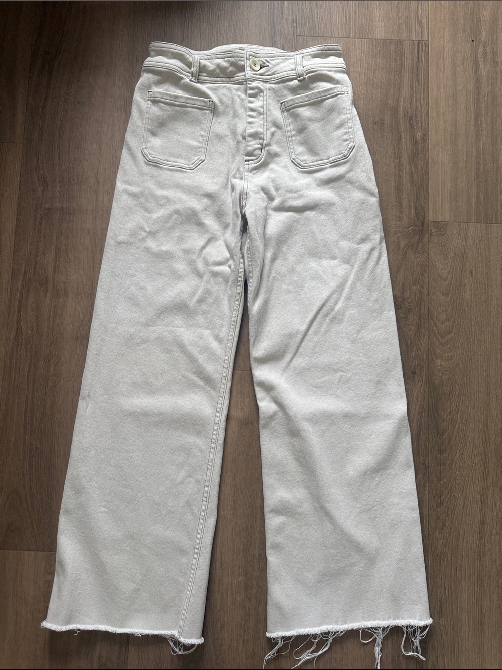 Miou muse Women’s Wide Leg off white Jeans